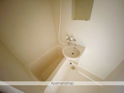 小山エビスコーポ[1K/24.63m2]のバス