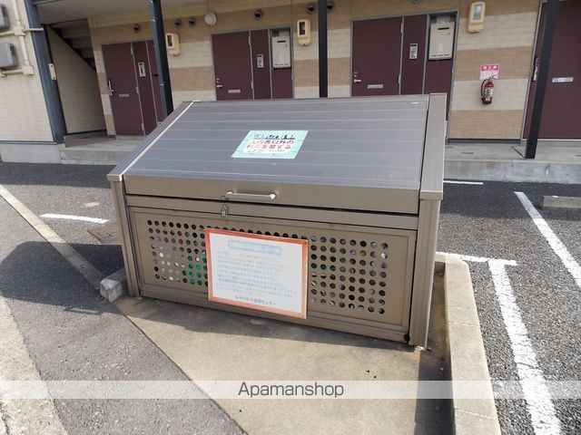 レオパレスサン メイワの外観写真