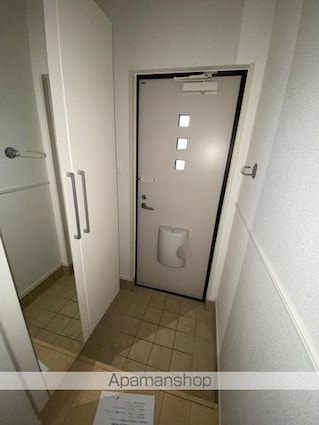 ルピナスⅡ[2LDK/57.32m2]の玄関