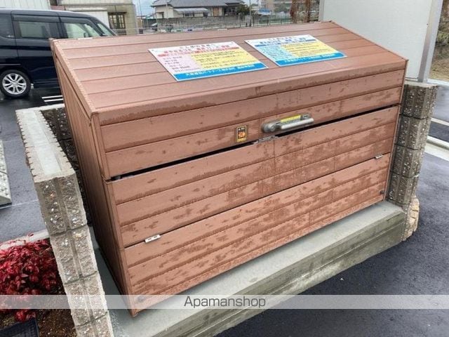 アンフィニ リアンのその他写真