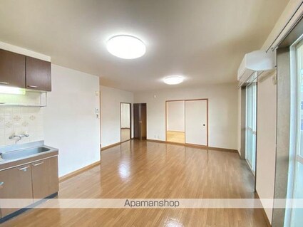 フォブール吉峰Ａ[2LDK/57.95m2]のリビング・居間