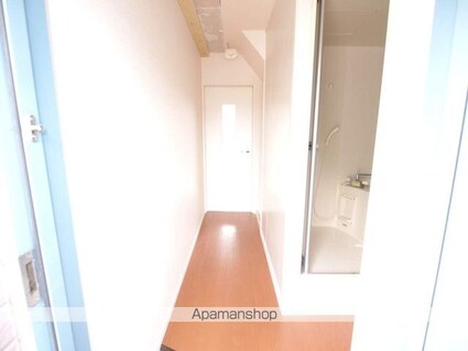 レオパレス優[2DK/40.95m2]の玄関