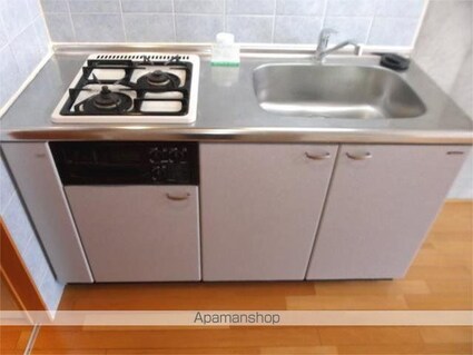 ヴィルラフィーネ東新宿[1R/25.76m2]のキッチン