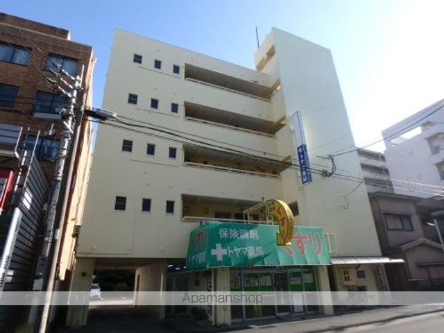 トヤマ薬品ビルの内装写真