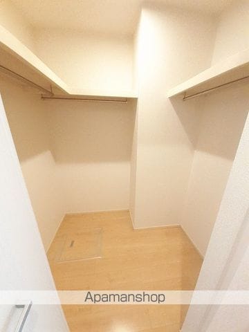 プレシスIIIの内装写真
