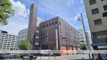 コンフォリア・リヴ関内[1R/42.59m2]の周辺3