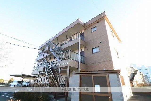 マンションシェルの外観写真