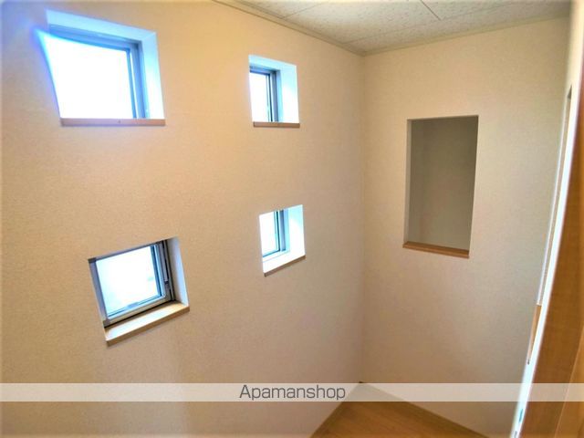 レオネクストR&AIIの内装写真