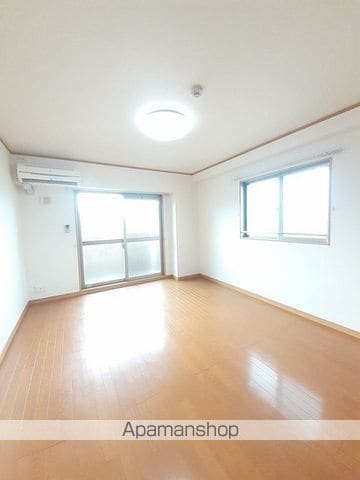 ブリアン オーブの内装写真