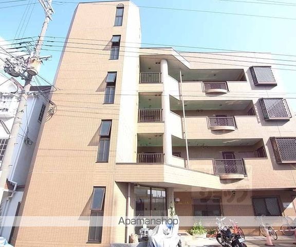 アーバン五条の外観写真