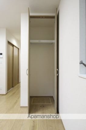 カーサ西巣鴨[1R/19.27m2]の収納