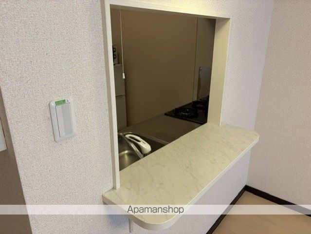 レオネクスト紫石の内装写真