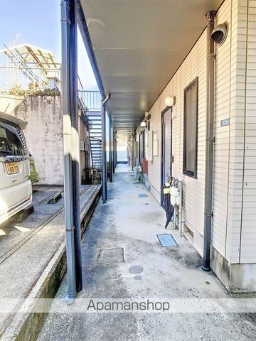 ディアコートBの玄関写真