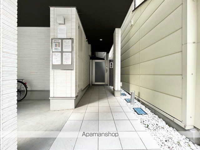 MOFREあまがさき 壱番館の玄関写真