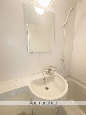 タイタンビルの内装写真