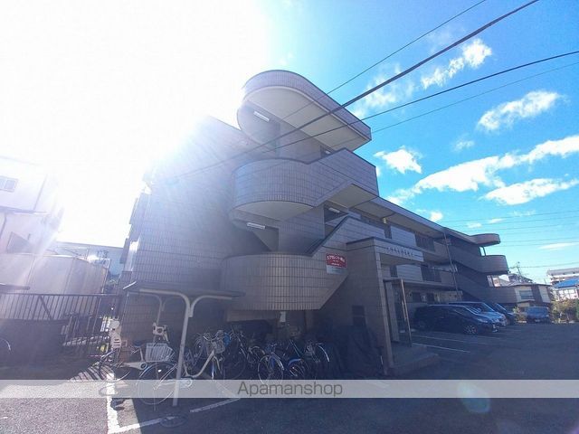 エクセレント 有山の外観写真