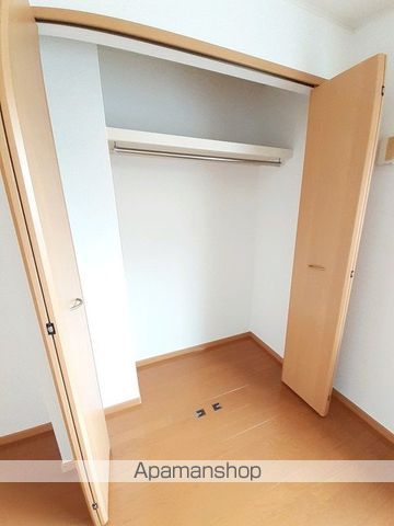 コズミック Bの内装写真