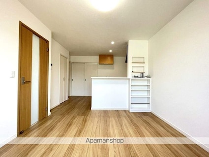 フロントパーク[1LDK/42.22m2]のリビング・居間