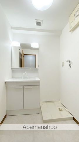 アリベ国富IIの内装写真