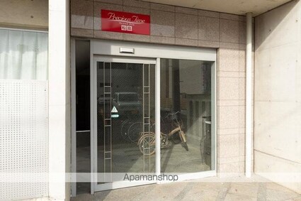 プレシャスタイム松島[1K/33.68m2]のエントランス