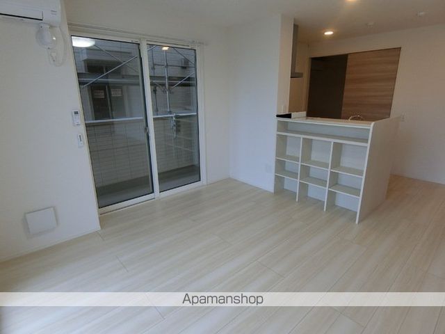 DーROOMフィオレンテ富沢西の内装写真