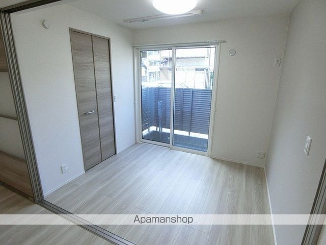 シャトル古市の内装写真