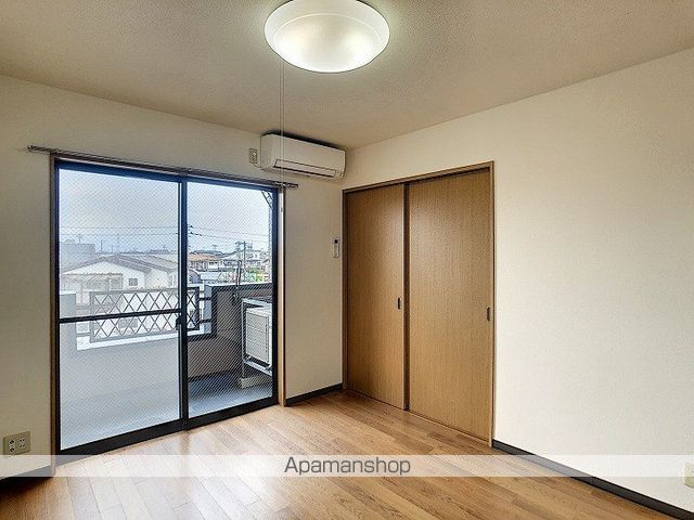 グラシューズの内装写真
