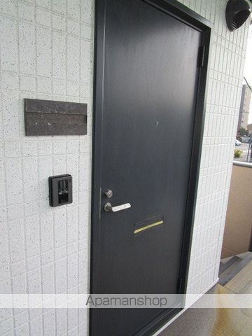 アネックスREIの玄関写真