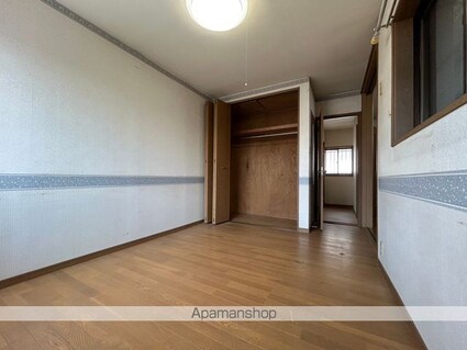 八剱町下池田貸家[6LDK/187m2]の収納