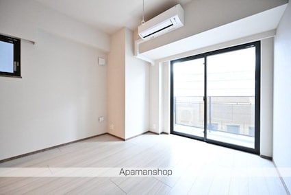 東京都目黒区東山２丁目[1K/26.27m2]のリビング・居間3