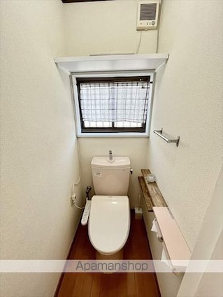 鳴神戸建て（９３４－９）[3DK/83.2m2]のトイレ