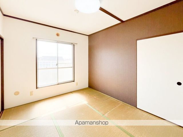 クレセントハイツの内装写真