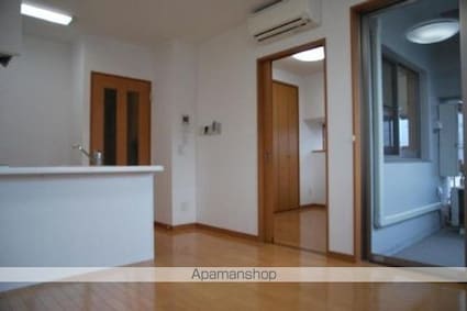 ヴァレーレ萱町[1LDK/32.63m2]のリビング・居間