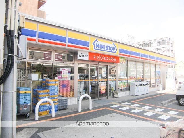 アドバンス江坂東デパールの周辺写真