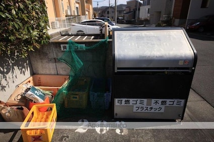 グラース[2LDK/63.19m2]の共用部1