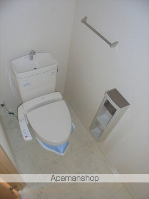 和歌山県和歌山市和歌浦西１丁目[2LDK/58.75m2]のトイレ