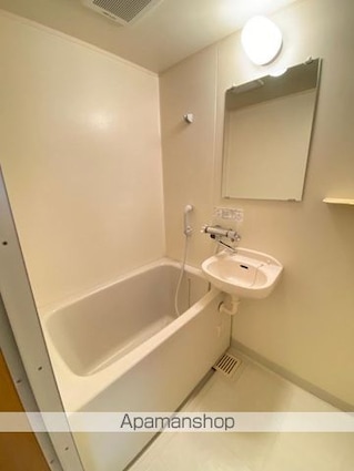 オリンピア塩上[1K/21.5m2]のバス