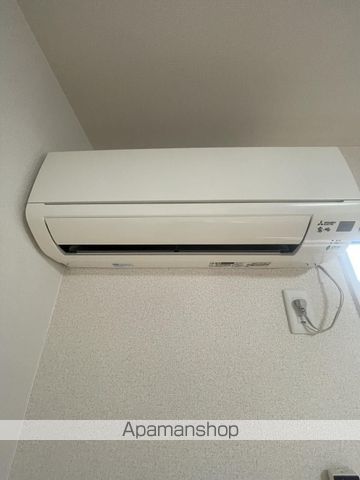 メゾンドゥカイB棟の内装写真