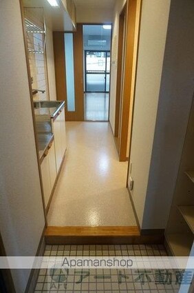 エスポアール萱町[1K/27.6m2]の玄関