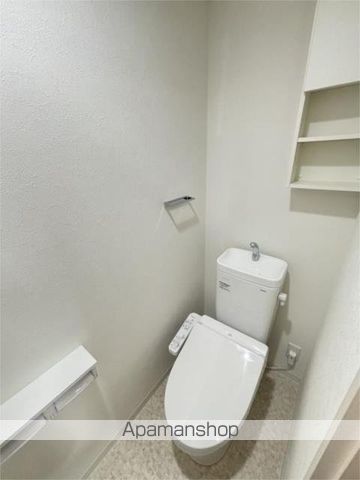 フォレスト コナ名駅の内装写真