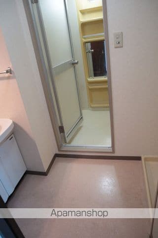 にゅーらいふ18の内装写真