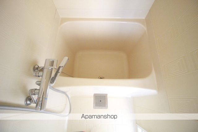 TSUSHIMA HIGASHI APARTMENTの内装写真