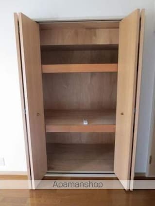 東一万ビル[1K/18m2]の収納