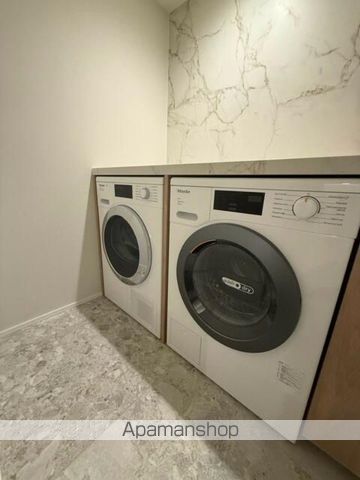貸マンション 千代田区一番町の内装写真