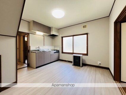 中道１丁目３２番貸家[2DK/54.6m2]の内装