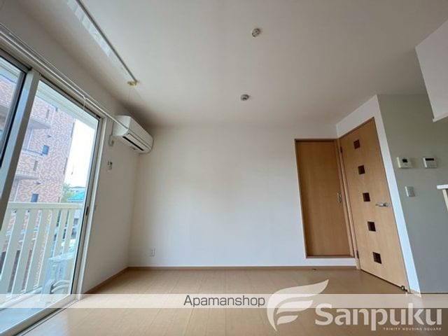 コンフォール辻町の内装写真