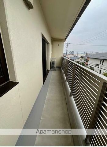 田畑ハイツルシアスIの内装写真