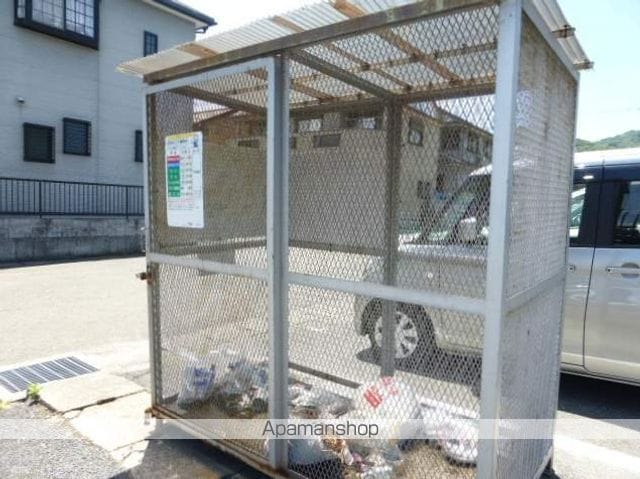 サンビレッジ西大津B棟の玄関写真