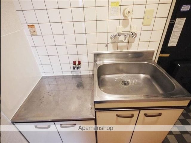 ホワイトキャッスル台原の内装写真