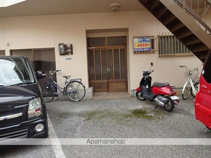 サンハイツ鴨部[5SLDK/90m2]のエントランス